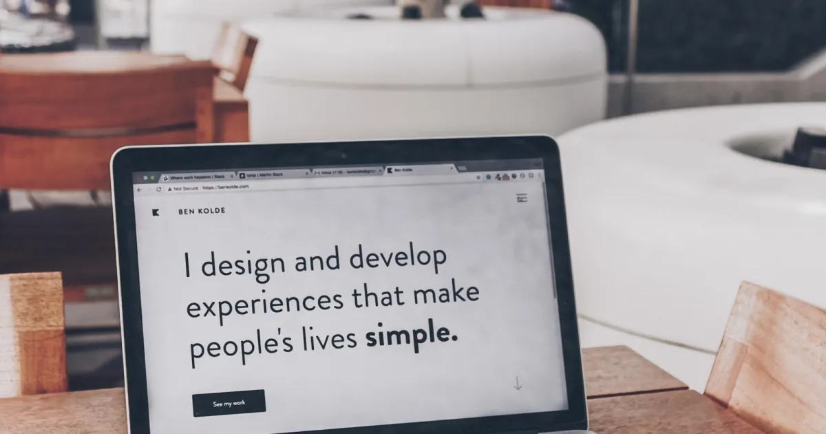 Landing Page Produk Digital: Komponen Pricing, Testimoni, dan Dashboard Admin
