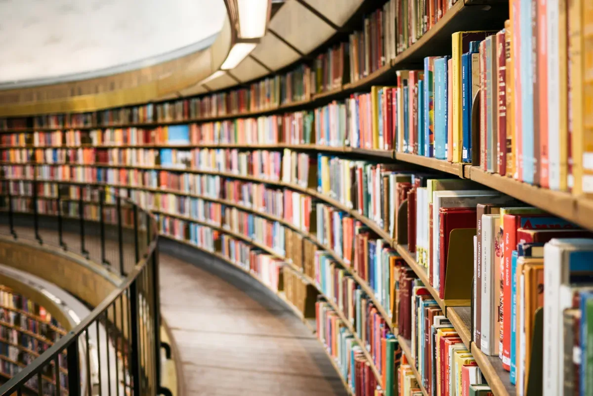 Sistem Informasi Perpustakaan untuk Skripsi: Kenapa Topik Ini Tidak Pernah Sepi